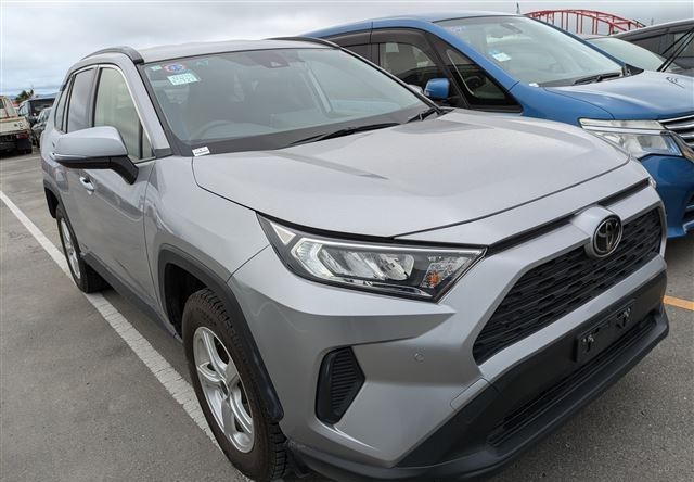 Toyota Fielder G Grade